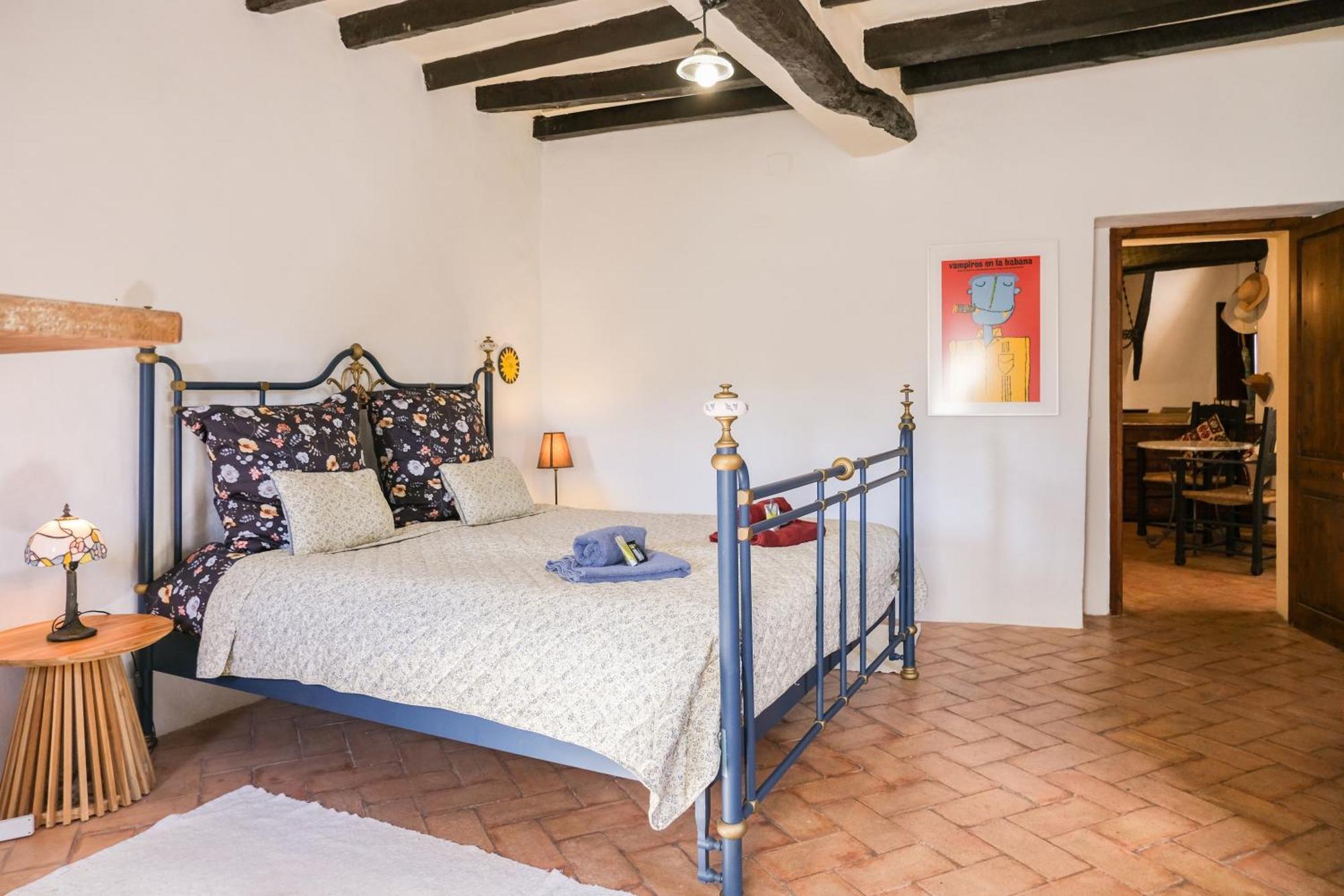 10 Del Pont Alojamiento Con Vistas Panoramicas Besalu Ngoại thất bức ảnh